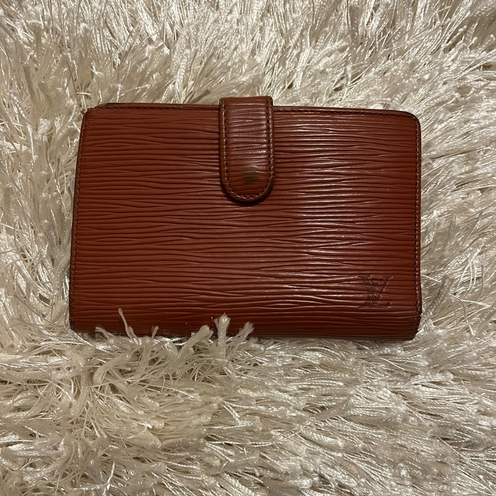 🌸Authentic Louis Vuitton Porte Monet Bifold Wallet Epi🌸